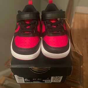 NIB Toddler Jordan Size 6C